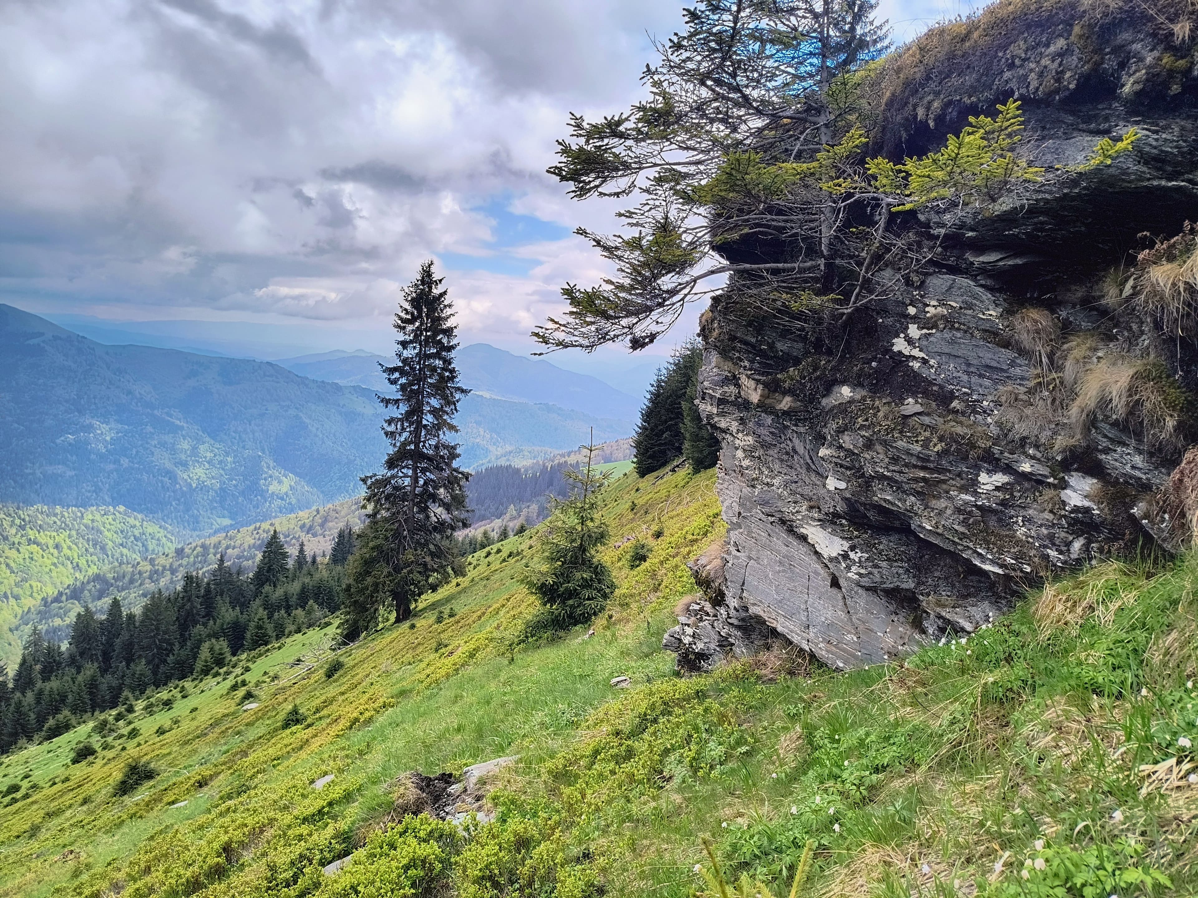 montain image